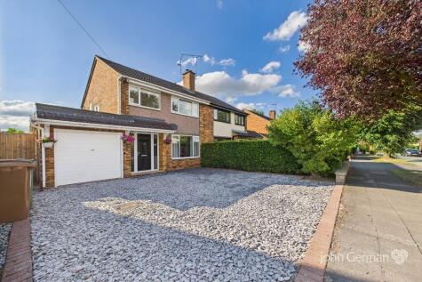 Tiverton Avenue, Stafford