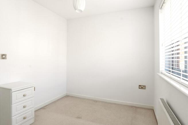 4 bed Detached for sale Image 11