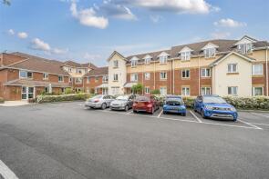 Flat 18, 100 Fern Hill Lodge, Victoria Road, Farnborough GU14 7PB