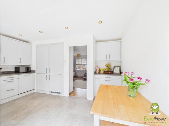 EweMove Estate Agents Basingstoke