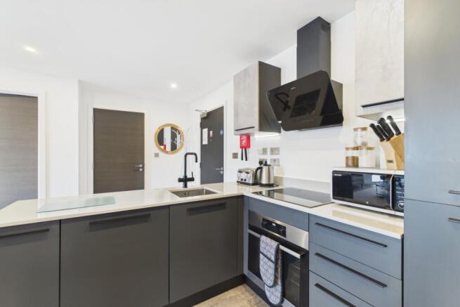 2 bed Apartment for sale Image 6