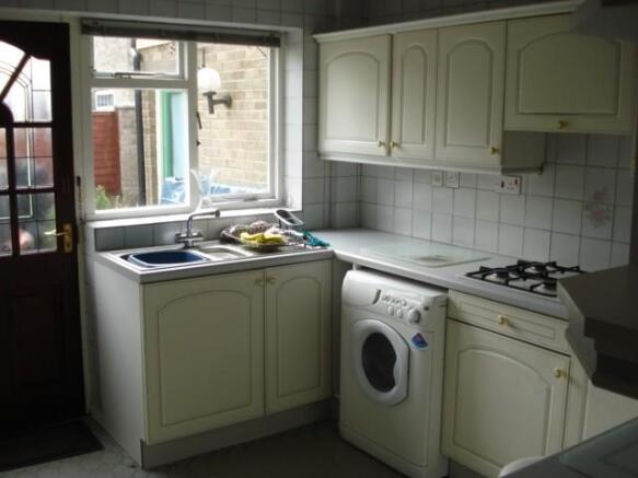 KITCHEN SHOT