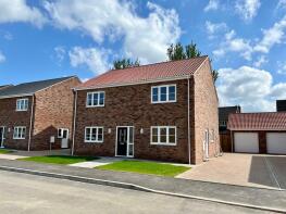 4, Cherry Tree Gardens, Beck Row IP28 3BR