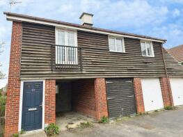 18, Chaffinch Road, Bury St. Edmunds IP32 7GN