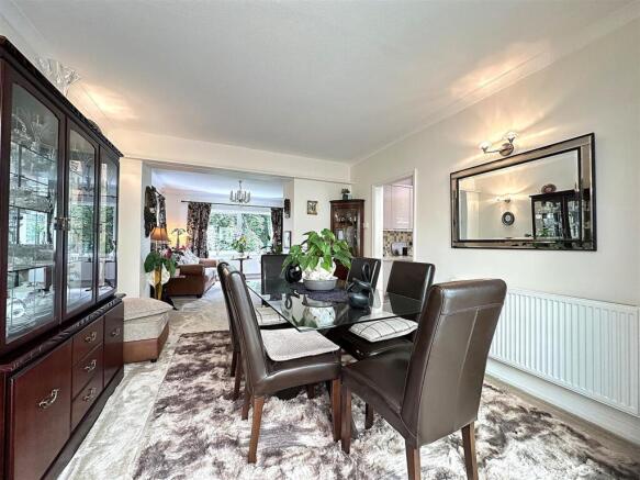 3 bed Detached for sale Image 4