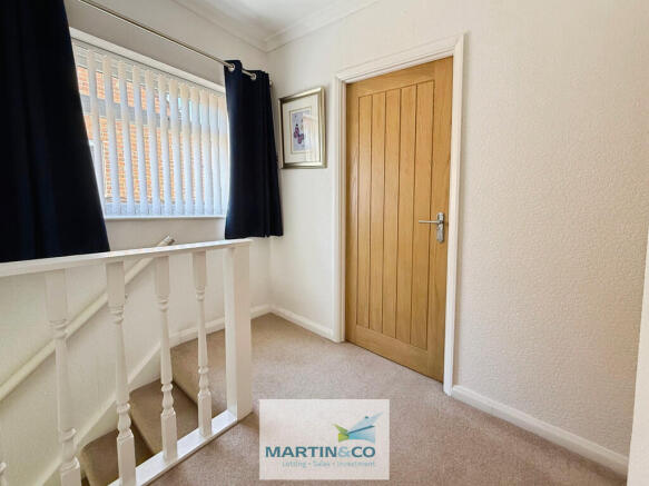 3 bed Semi-Detached for sale Image 10