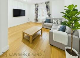 20, Rembrandt Way, Watford WD18 7EB