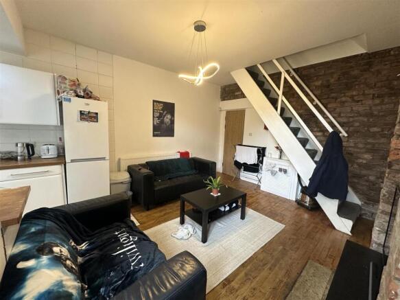 9kg.lounge (2).JPG