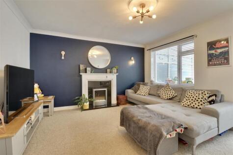 Minerva Close, Waterlooville