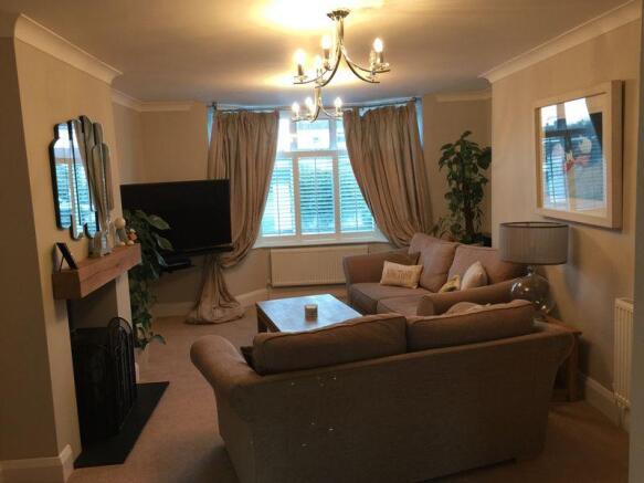 Lounge 2