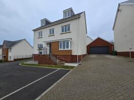 25, St Georges Lane, Dawlish EX7 0GJ