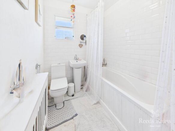 2 bed Terraced for sale Image 9