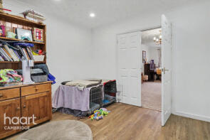 25, Giffords Way, Cambridge CB24 5UB