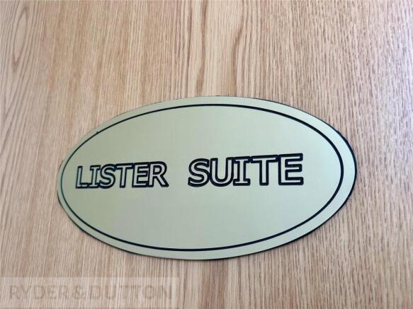 1 bed Apartment to rent Image 9