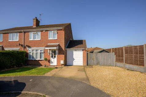 Pasture Close in Colsterworth near Grantham