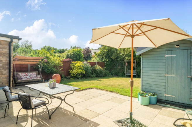 House in Wokingham - View 4