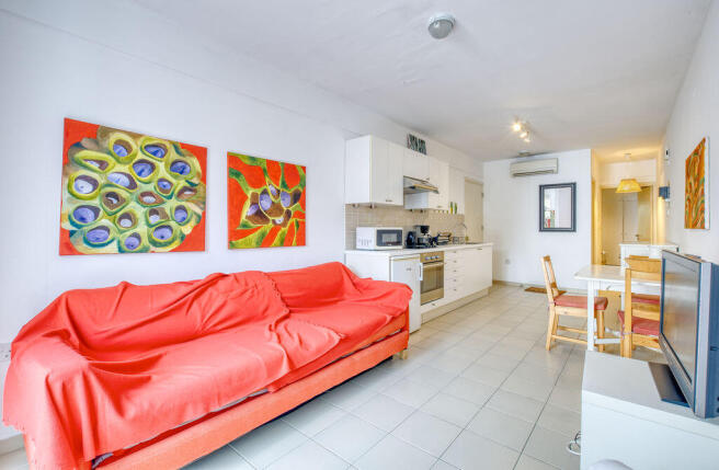 Lounge Kitchen...