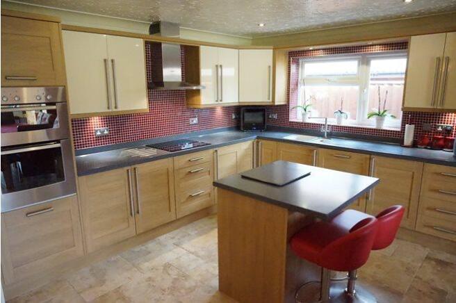 Kitchen / Diner