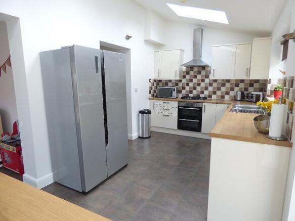Kitchen c