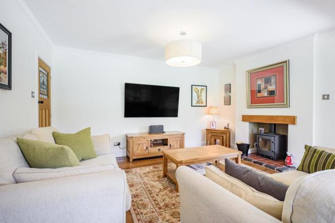 8516013-interior15.jpg