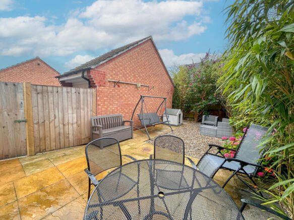 garden 2 bs