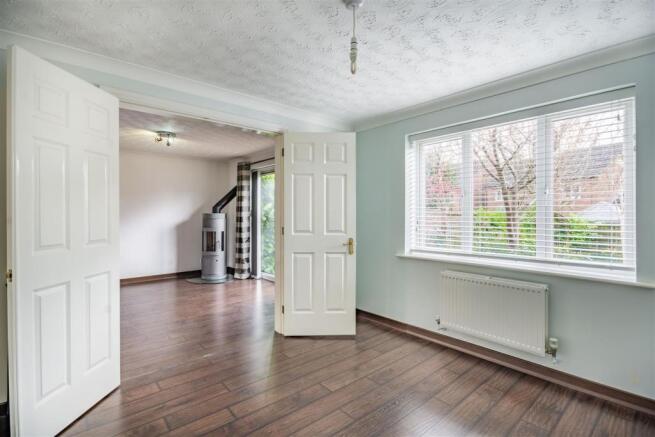 8496474-interior24.jpg