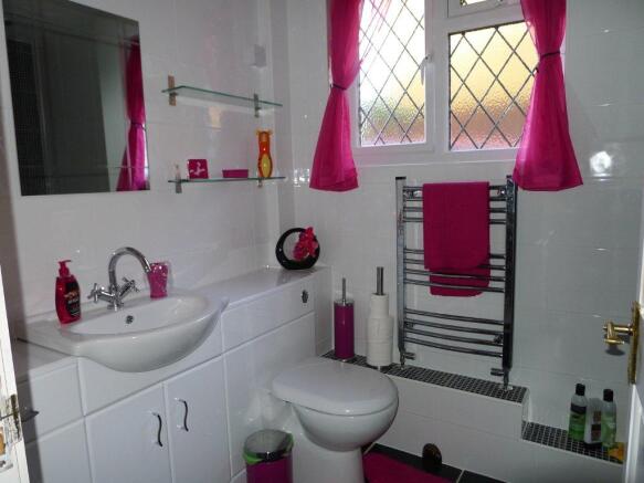 Downstairs shower ro