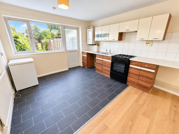 Gallfield Court, Bellinge, Northampton NN3 photo 4
