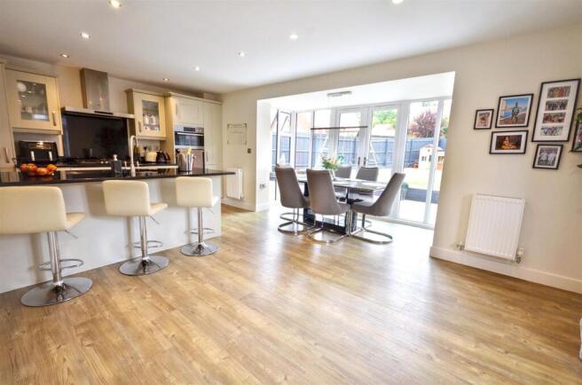Dining Kitchen / Family Room