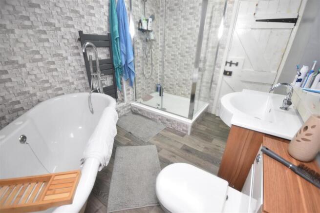 2 bed Cottage to rent Image 12