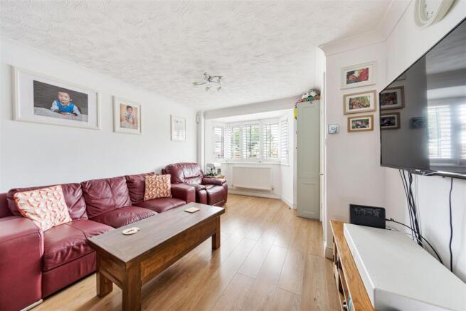 Elmcroft Avenue, E11