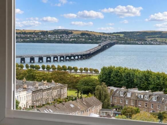 3-2 378 Perth Road Dundee-4.jpg