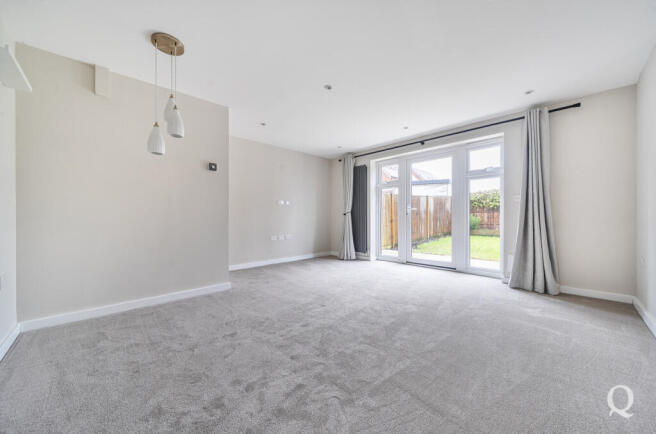 b3b5a6ff-8a87-4da...