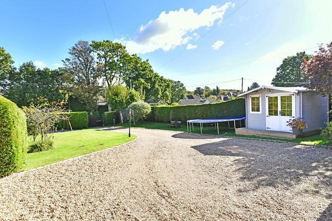 Gated drive/garden