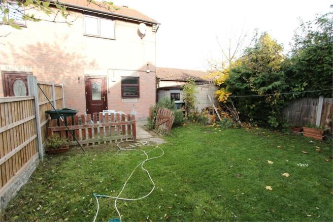 Photo 16