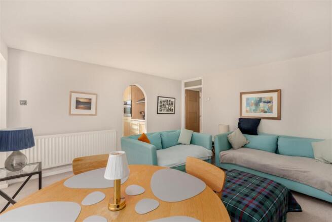 Nursery Drive, Banbury photo 4