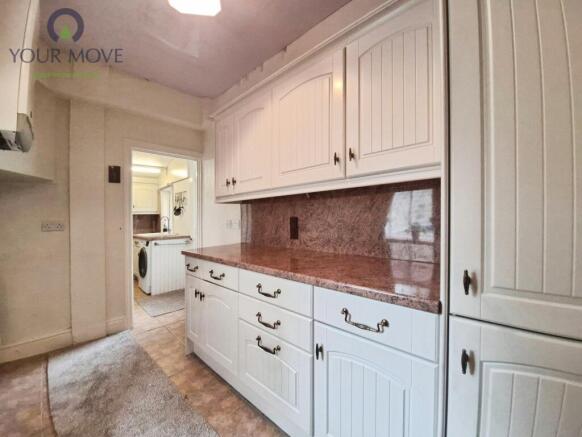 3 bed Semi-Detached to rent Image 7