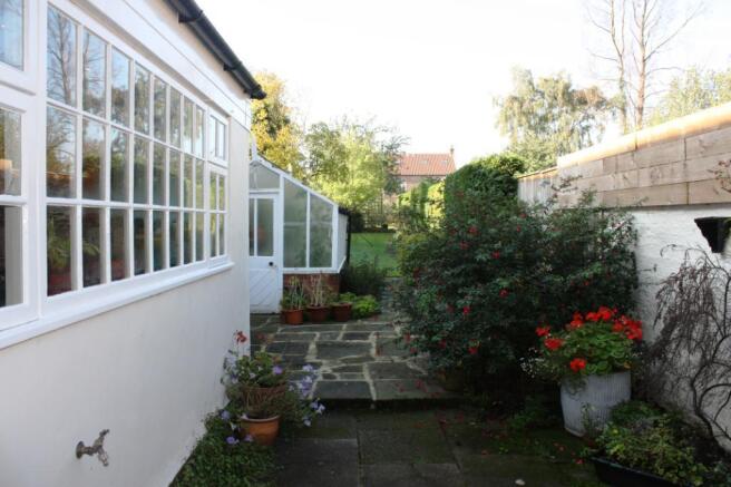Rear Patio1