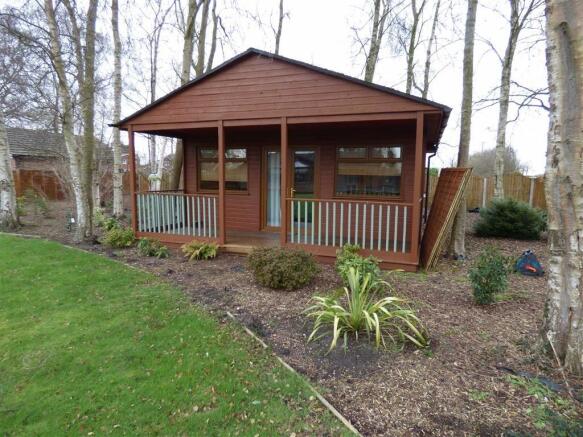 SUMMER HOUSE