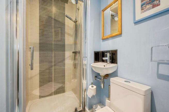3 bed Semi-Detached for sale Image 12