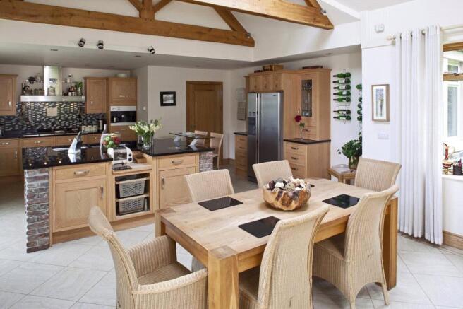 Dining Kitchen