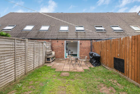 Turnberry Walk, Brislington, Bristol, BS4 5DL