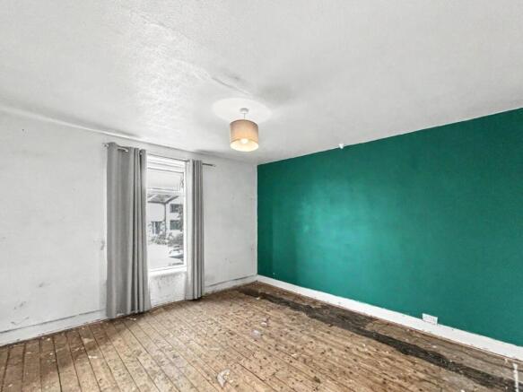 4 bed Terraced for sale Image 9