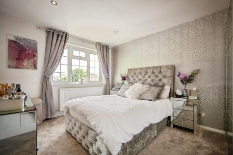 Cressey Court, Chatham, ME4