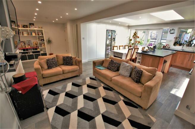 Living Room/Kitchen/diner