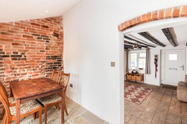 Kitchen through to s