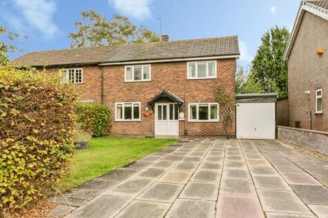 Warwick Road, MACCLESFIELD, Cheshire, SK11