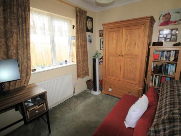 Photo 9
