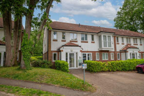Flat D, 6, The Spinney, Waterlooville PO7 6FZ