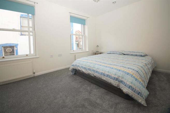 bed1.JPG